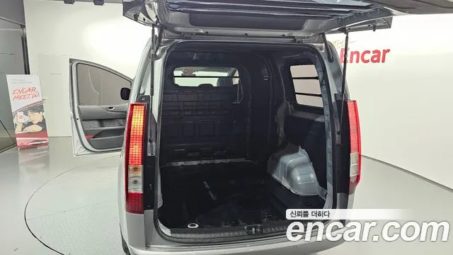 Hyundai Staria Staria L3.5 Карго 5 мест — Фото автомобиля 18