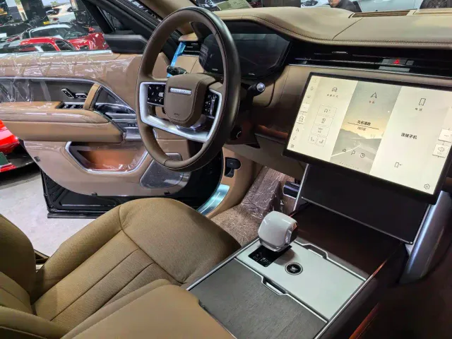 Land Rover Range Rover — Фото автомобиля 4