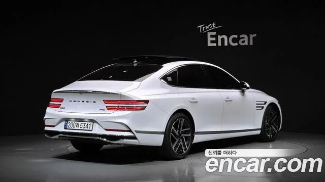 Genesis G80 RG3 — Фото автомобиля 2