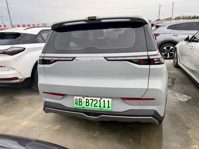 GAC Aion Y — Фото автомобиля 8