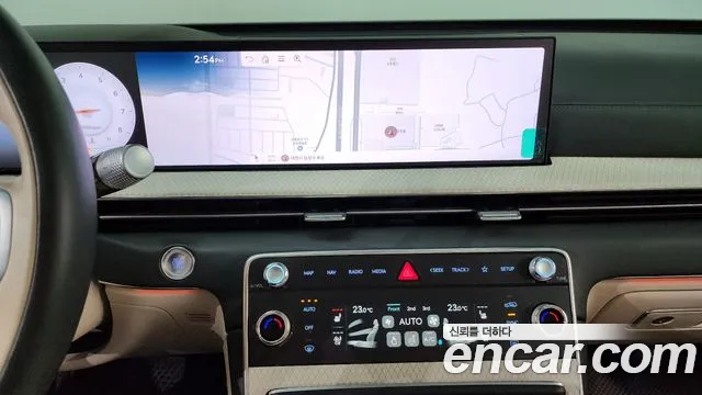 Genesis GV80 — Фото автомобиля 16