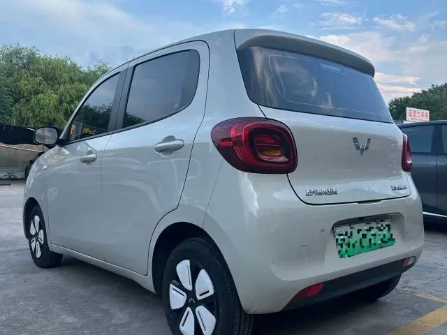 Wuling Hongguang Mini EV — Фото автомобиля 5