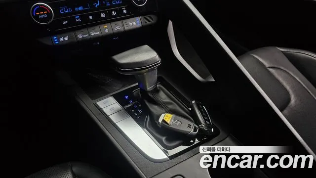 Hyundai AVANTE Avante (CN7) — Фото автомобиля 8
