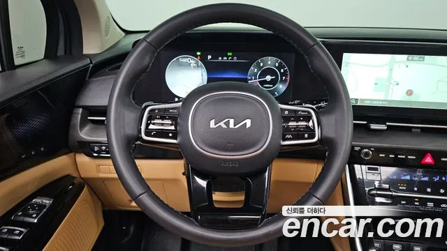 Kia Carnival — Фото автомобиля 23