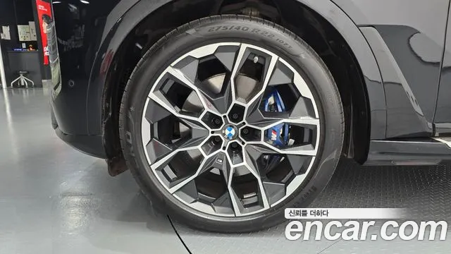 BMW X7 — Фото автомобиля 5