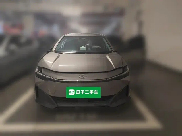 Toyota bZ3 — Фото автомобиля 2