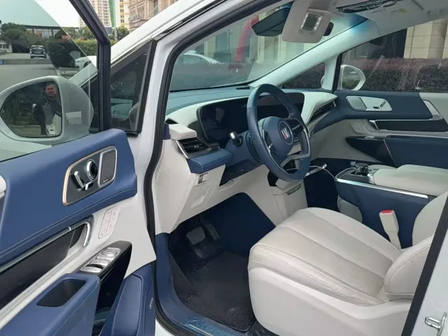 Buick Century — Фото автомобиля 4