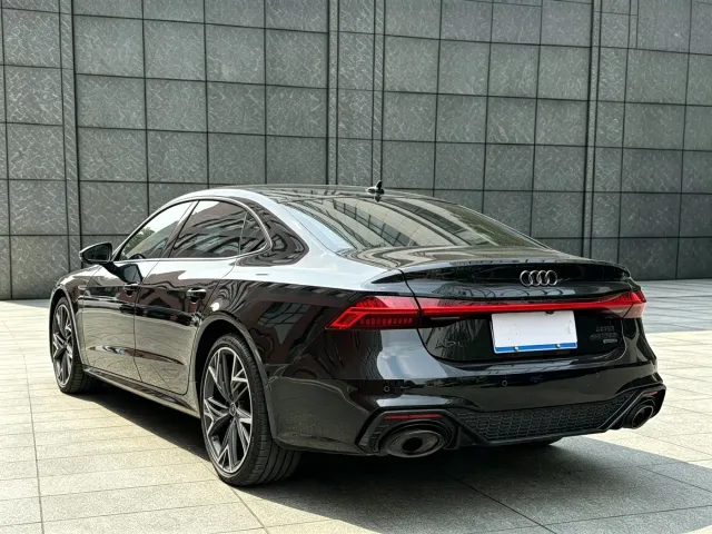 Audi Audi A7L 2022 45 TFSI quattro S-line Black Warrior Edition — Фото автомобиля 19
