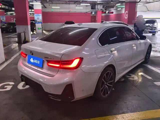 BMW 3 Series — Фото автомобиля 3