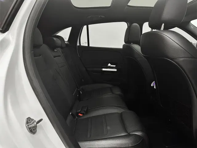 Mercedes-Benz GLA-Class — Фото автомобиля 22