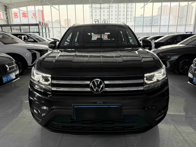 Volkswagen Tharu — Фото автомобиля 2