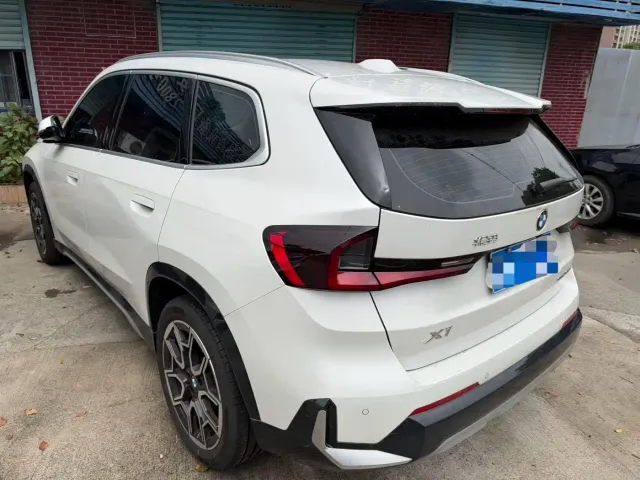 BMW X1 — Фото автомобиля 10