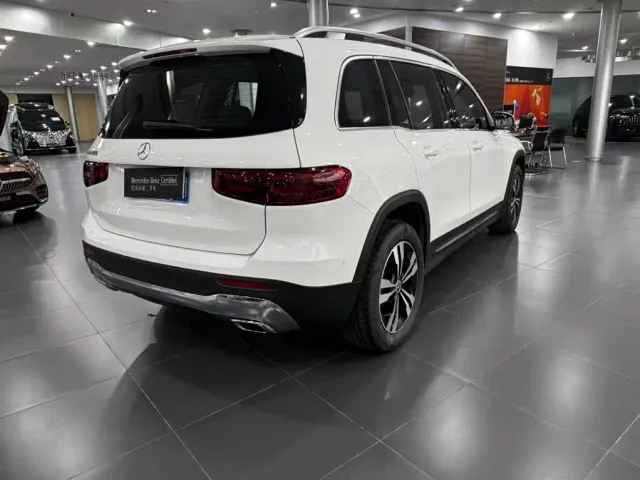 Mercedes-Benz GLB-Class — Фото автомобиля 21