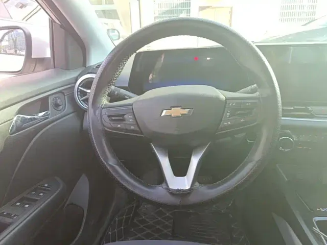 Chevrolet Monza — Фото автомобиля 10