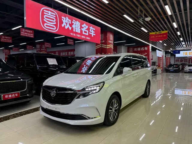 Фотография автомобиля — Buick GL8
