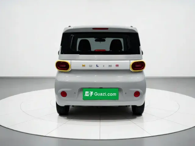 Wuling Hongguang Mini EV — Фото автомобиля 5