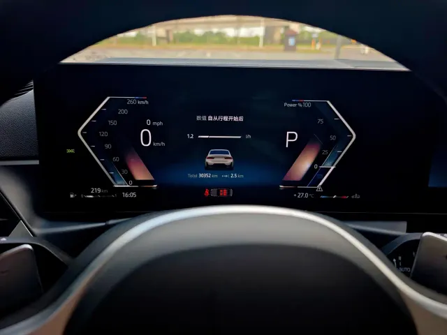 BMW 3 Series — Фото автомобиля 12
