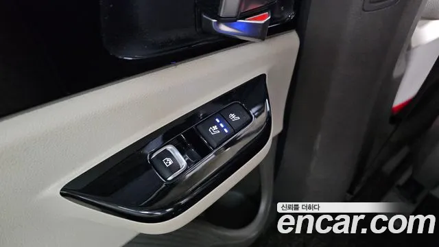 Kia Canival Carnival 4 поколение Бензин 9 мест Noblesse — Фото автомобиля 18