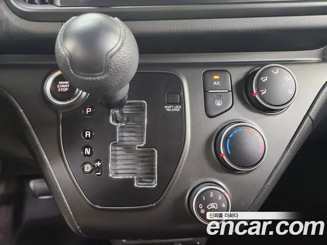 Kia RAY Новый Kia Ray Standard — Фото автомобиля 10