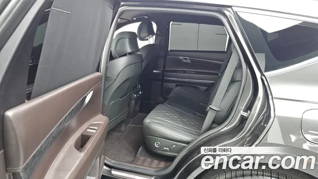 Genesis GV80 2.5T Бензин AWD — Фото автомобиля 12