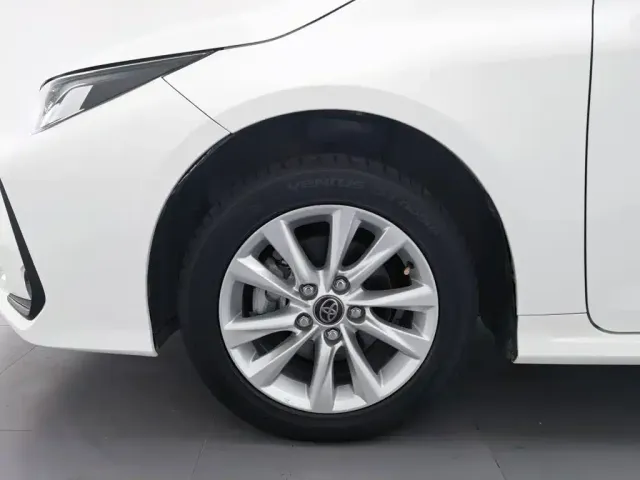 Toyota Corolla — Фото автомобиля 17