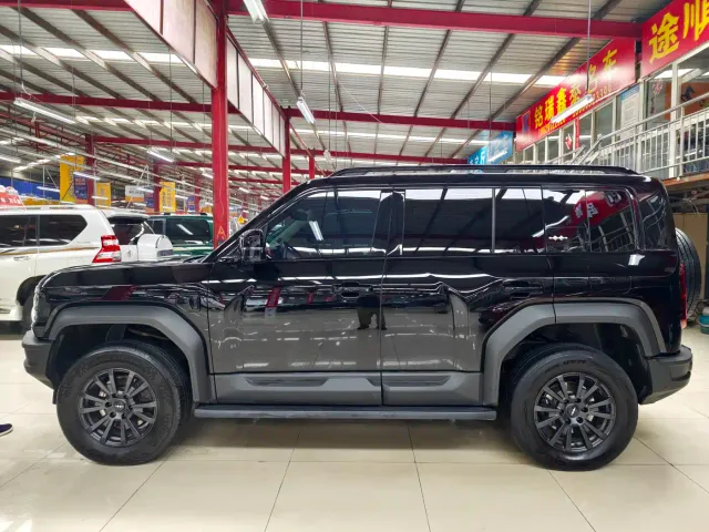 BYD FangChengBao Leopard 5 — Фото автомобиля 4