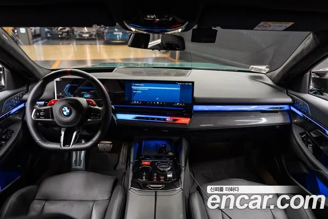 BMW M5 G90 — Фото автомобиля 5