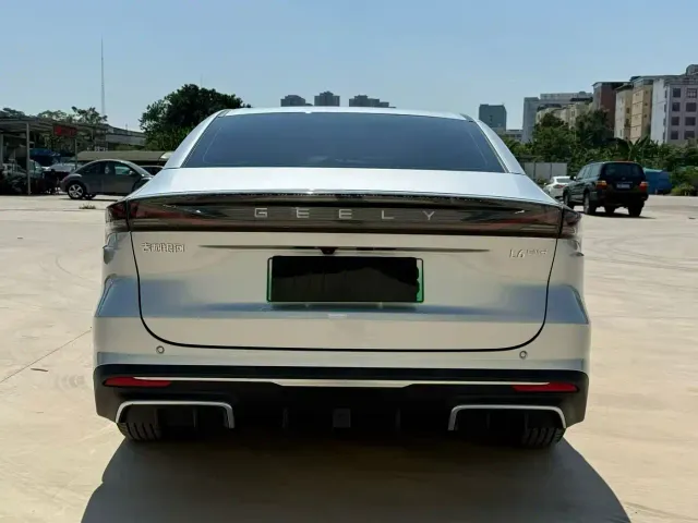 Geely Galaxy L6 — Фото автомобиля 8