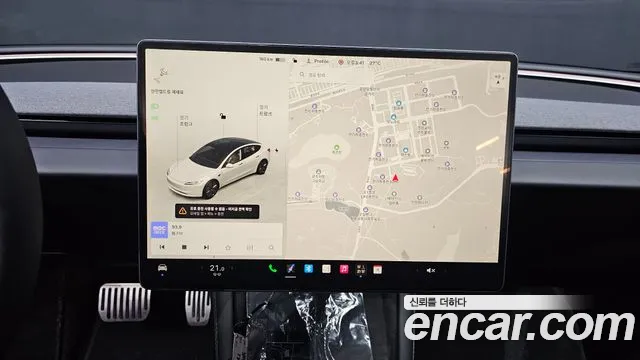 Tesla Model 3 — Фото автомобиля 13