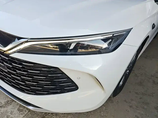 BYD Qin L — Фото автомобиля 23