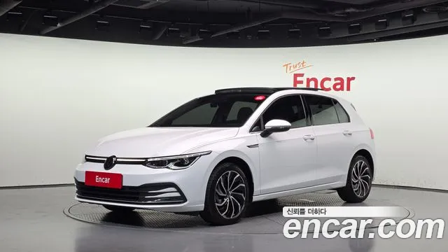 Фотография автомобиля — Volkswagen Golf Generation 8