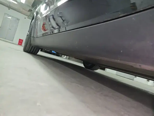 Tesla Model Y — Фото автомобиля 20