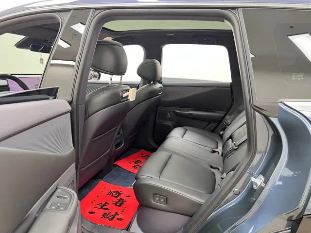 Nissan NX8 — Фото автомобиля 18
