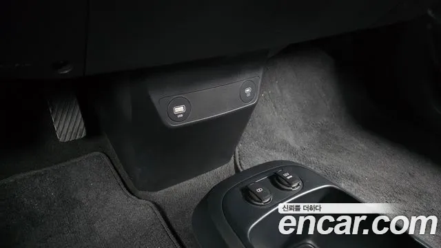 Kia EV6 — Фото автомобиля 29