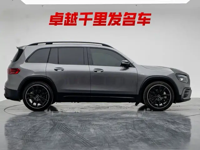 Mercedes-Benz GLB AMG — Фото автомобиля 3