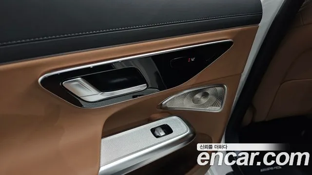 Mercedes-Benz E-Class W214 — Фото автомобиля 25