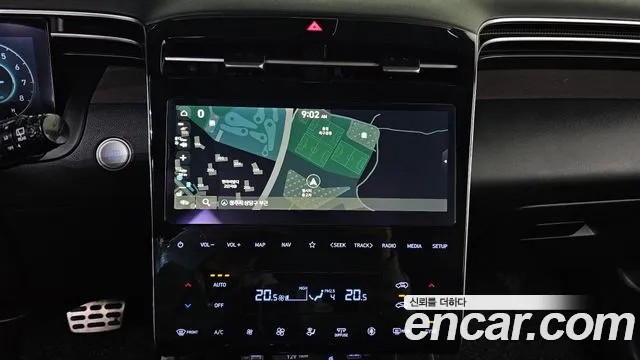 Hyundai Tucson Tucson (NX4) Бензин 1.6 турбо 2WD — Фото автомобиля 15
