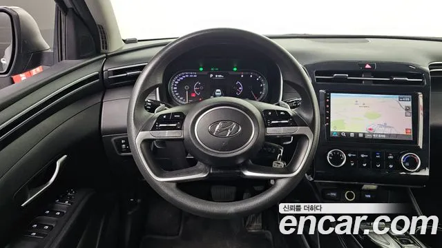 Hyundai Tucson Tucson (NX4) Дизель 2.0 4WD — Фото автомобиля 12