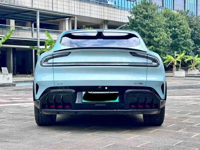 Xiaomi YU7 — Фото автомобиля 17
