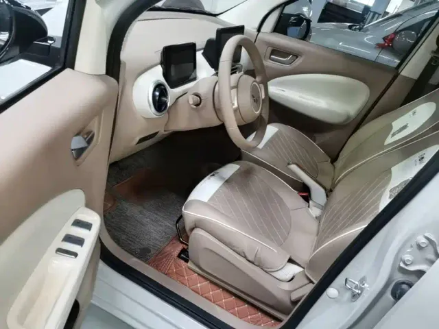 Wuling Hongguang Mini EV — Фото автомобиля 15