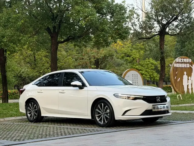 Honda Integra — Фото автомобиля 3