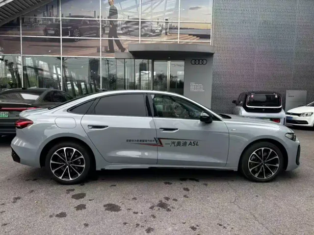 Audi A5L — Фото автомобиля 3