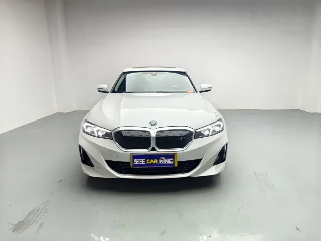 BMW i3 — Фото автомобиля 2