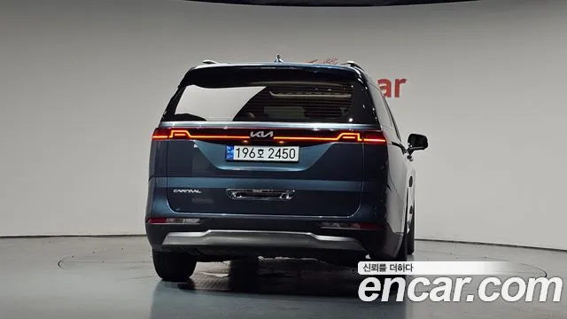 Kia Canival Carnival 4 поколение Бензин 9 мест Signature — Фото автомобиля 4
