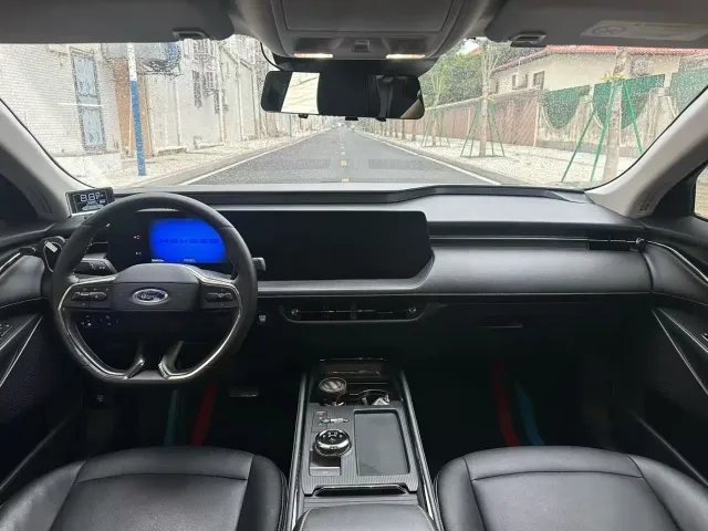 Ford Mondeo — Фото автомобиля 9
