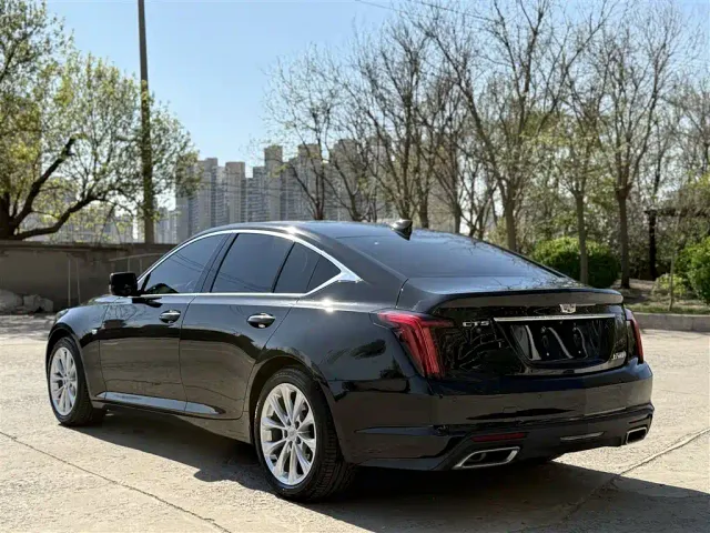 Cadillac CT5 — Фото автомобиля 15