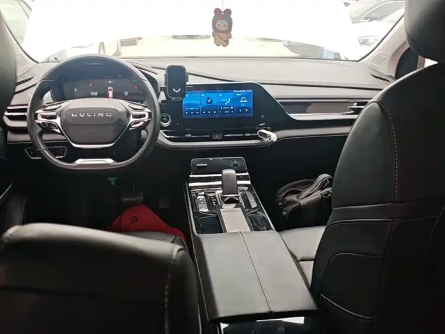 Wuling Victory — Фото автомобиля 9