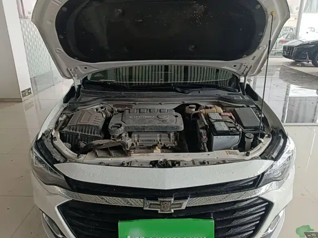Chevrolet Monza — Фото автомобиля 19