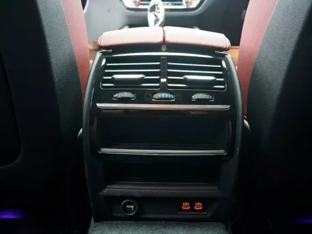 BMW 5 Series — Фото автомобиля 20
