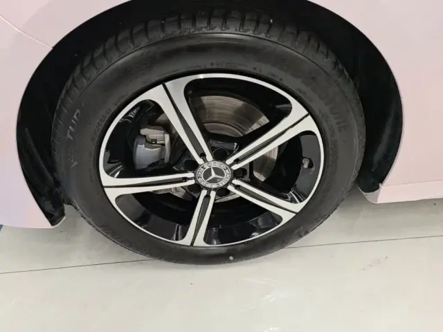 Mercedes-Benz A-Class — Фото автомобиля 22